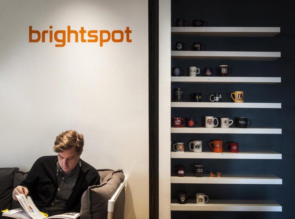 In the Porch area, clear and visible branding along with meaningful mementos immediately introduce the brightspot aesthetic and brand to visitors